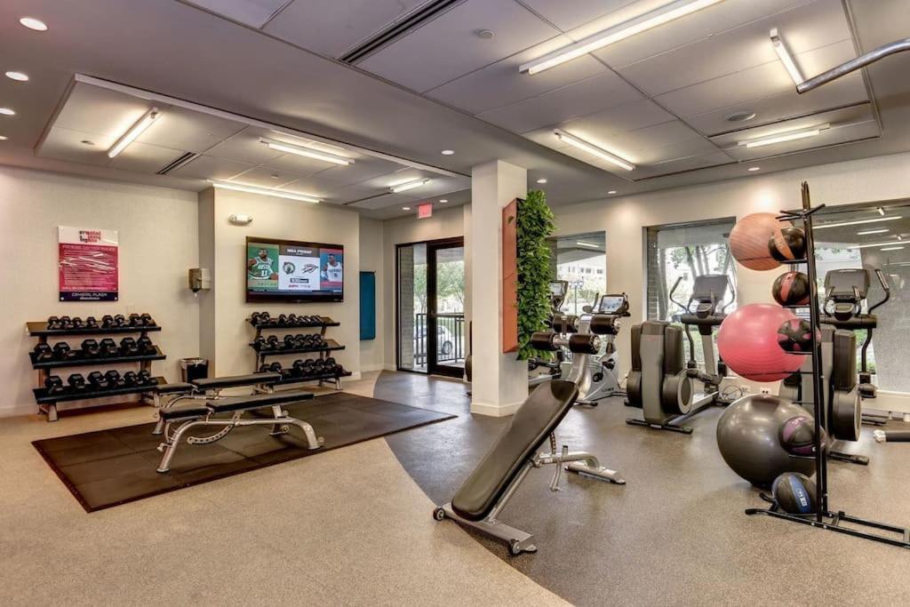 Charming Apartment At Crystal City With Amazing Amenities أرلنغتون المظهر الخارجي الصورة